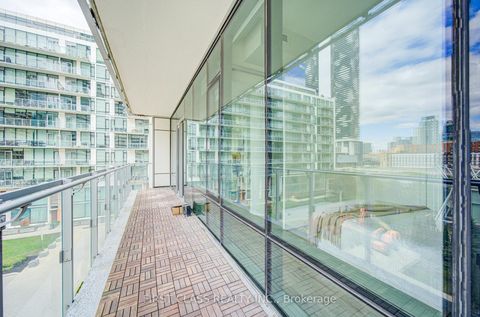 Photo 31 at 402 - 39 Queens Quay E, Waterfront Communities C1, Toronto
