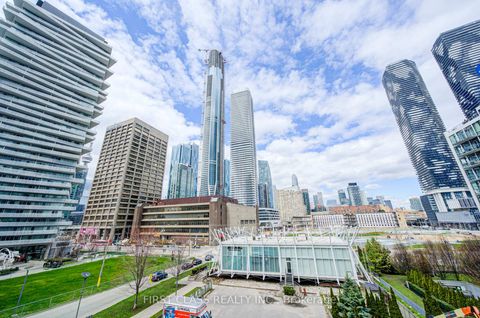 Photo 33 at 402 - 39 Queens Quay E, Waterfront Communities C1, Toronto