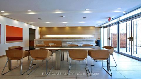 Photo 34 at 402 - 39 Queens Quay E, Waterfront Communities C1, Toronto