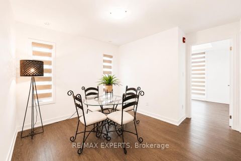 Photo 20 at 7 - 8 Marquette Avenue, Lawrence, Toronto