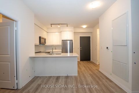 Photo 13 at 304 - 3260 Sheppard Avenue E, Sullivan, Toronto