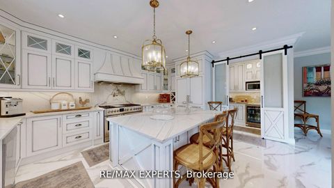 Photo 15 at 27 Theresa Circle, Kleinburg, Vaughan