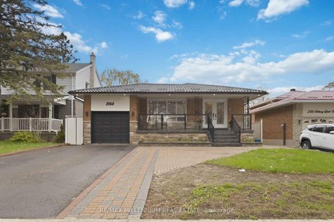 Photo 1 at 204A Bellamy Road N, Eglinton East, Toronto