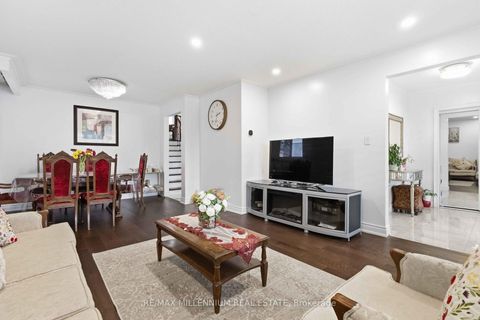 Photo 7 at 204A Bellamy Road N, Eglinton East, Toronto