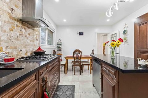 Photo 19 at 204A Bellamy Road N, Eglinton East, Toronto