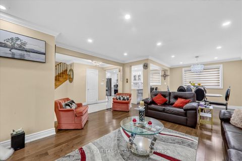 Photo 6 at 47 Kentish Crescent, Malvern West, Toronto