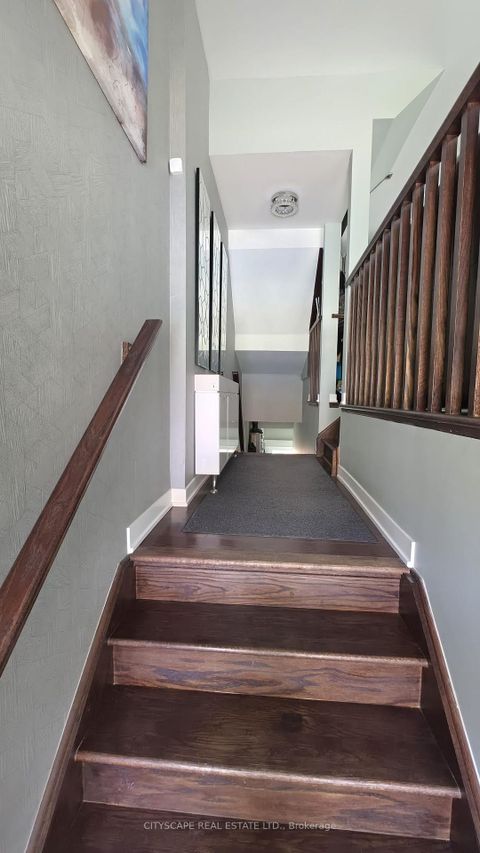 Photo 7 at 35 Oak Street, Regent Park, Toronto