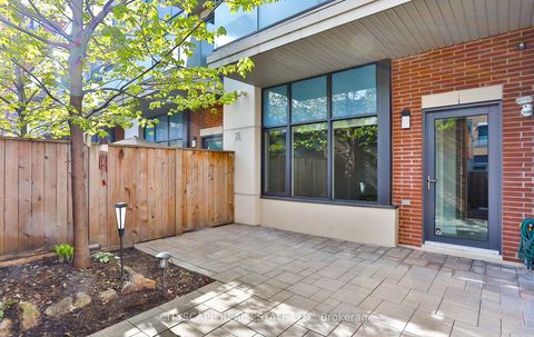 Photo 17 at 35 Oak Street, Regent Park, Toronto