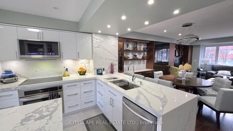 Photo 24 at 35 Oak Street, Regent Park, Toronto
