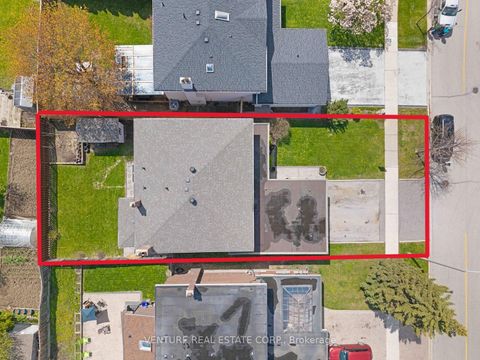 Photo 4 at 83 Jeanne Drive, East Woodbridge, Vaughan