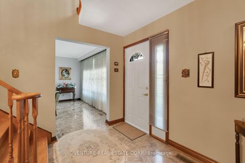 Photo 8 at 83 Jeanne Drive, East Woodbridge, Vaughan
