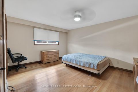 Photo 29 at 83 Jeanne Drive, East Woodbridge, Vaughan