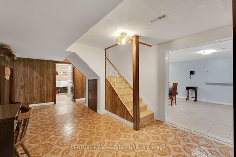 Photo 34 at 83 Jeanne Drive, East Woodbridge, Vaughan