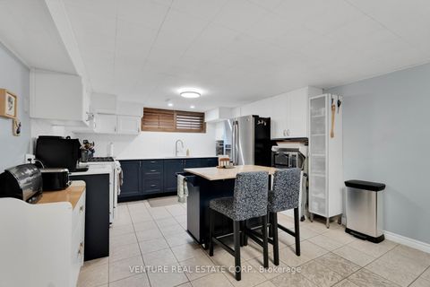Photo 39 at 83 Jeanne Drive, East Woodbridge, Vaughan