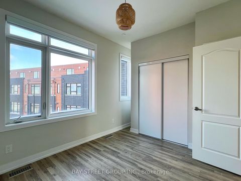 Photo 16 at 13 - 370 Red Maple Road, Langstaff, Richmond Hill