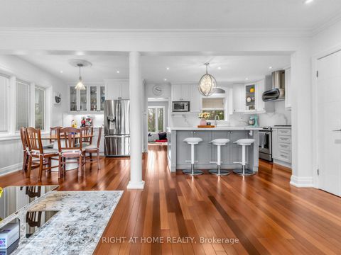 Photo 6 at 85 Flamborough Drive, Amesbury, Toronto