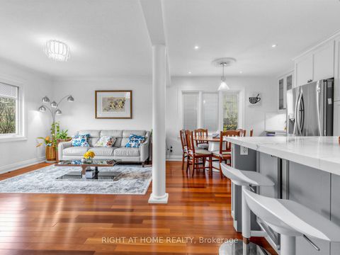 Photo 8 at 85 Flamborough Drive, Amesbury, Toronto