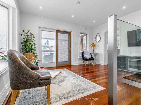 Photo 16 at 85 Flamborough Drive, Amesbury, Toronto