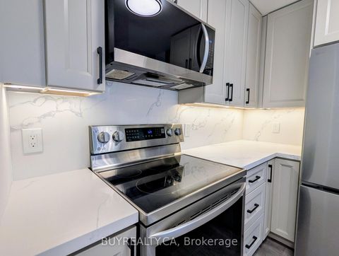 Photo 4 at 1603 - 256 Doris Avenue, Willowdale East, Toronto