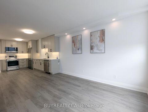 Photo 8 at 1603 - 256 Doris Avenue, Willowdale East, Toronto