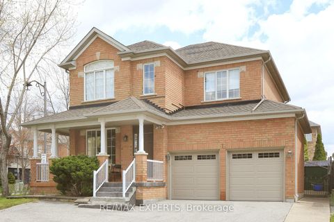 Photo 1 at 1 Via Cristina Way, Sonoma Heights, Vaughan