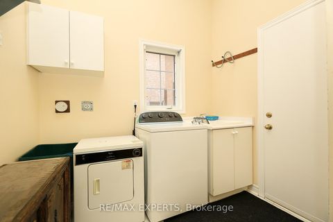 Photo 27 at 1 Via Cristina Way, Sonoma Heights, Vaughan