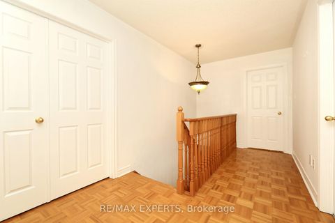 Photo 28 at 1 Via Cristina Way, Sonoma Heights, Vaughan