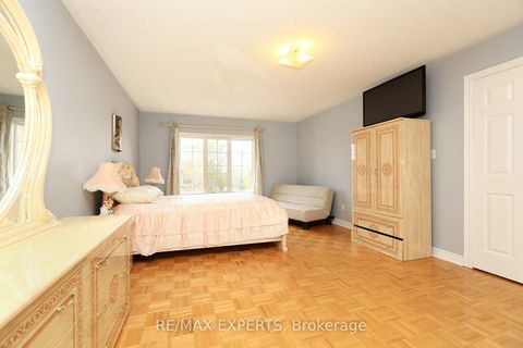 Photo 31 at 1 Via Cristina Way, Sonoma Heights, Vaughan