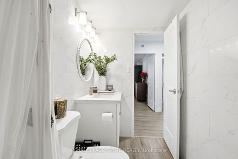 Photo 13 at 714 - 370 Dixon Road, The Westway, Toronto