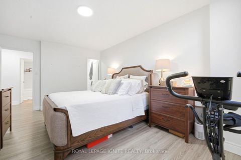 Photo 16 at 714 - 370 Dixon Road, The Westway, Toronto