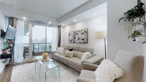 Photo 7 at 510 - 60 Berwick Avenue, Eglinton, Toronto