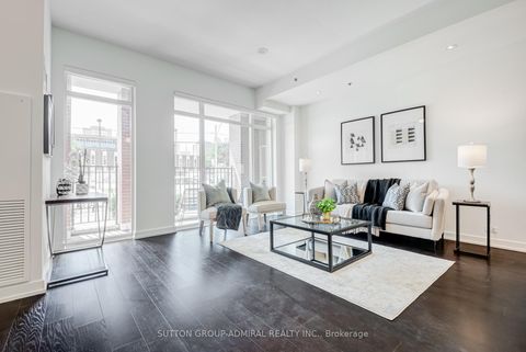 Photo 6 at TH2 - 220 George Street, Moss Park, Toronto