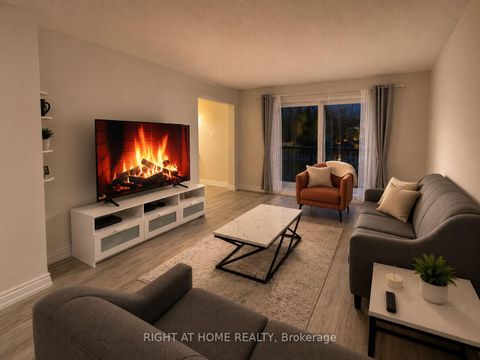 Photo 10 at 18 Clubhouse Court, Jane Heights, Toronto