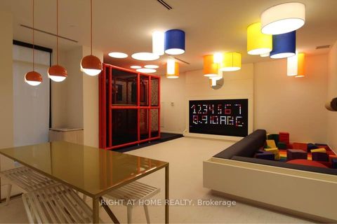 Photo 7 at 1606 - 130 River Street, Regent Park, Toronto