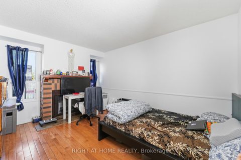 Photo 7 at 141 Sandown Avenue, Cliffside, Toronto