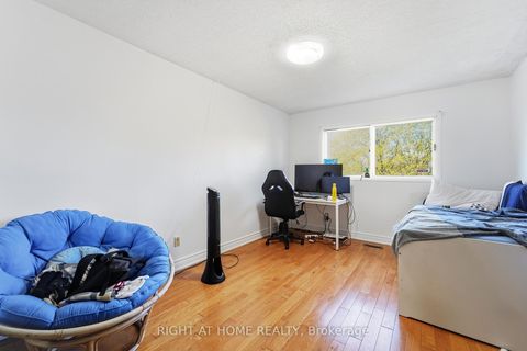 Photo 23 at 141 Sandown Avenue, Cliffside, Toronto
