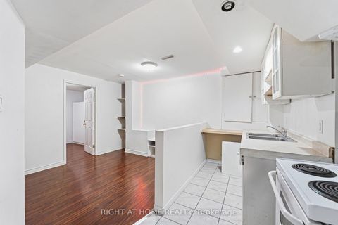 Photo 30 at 141 Sandown Avenue, Cliffside, Toronto