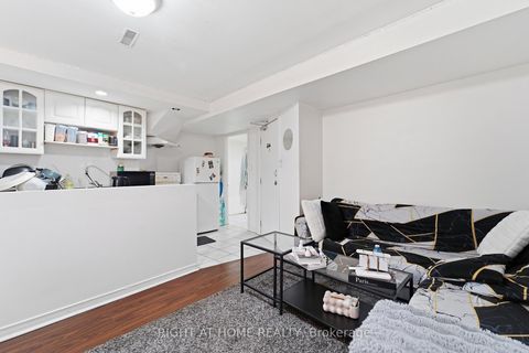 Photo 33 at 141 Sandown Avenue, Cliffside, Toronto