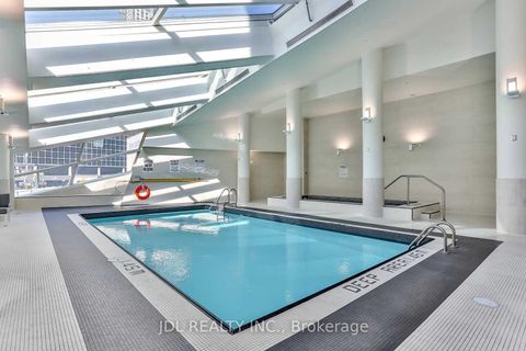 Photo 11 at 3511 - 8 The Esplanade, Waterfront Communities C8, Toronto