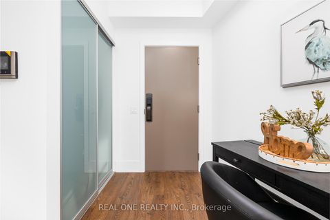 Photo 2 at 2905 - 10 York Street, Waterfront Communities C1, Toronto
