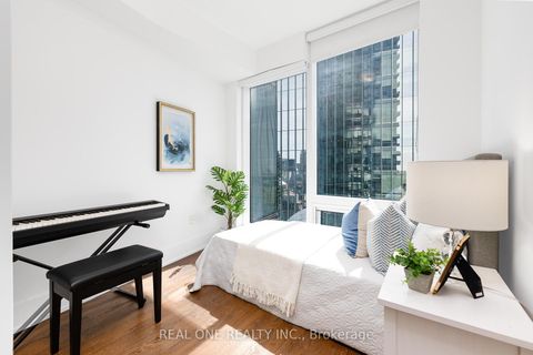 Photo 14 at 2905 - 10 York Street, Waterfront Communities C1, Toronto