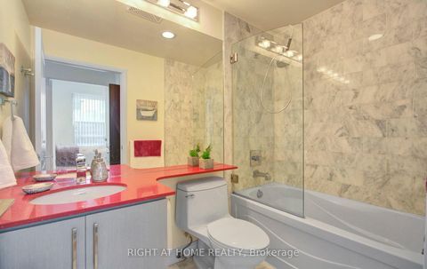 Photo 10 at 1409 - 1 Scott Street, Waterfront Communities C8, Toronto