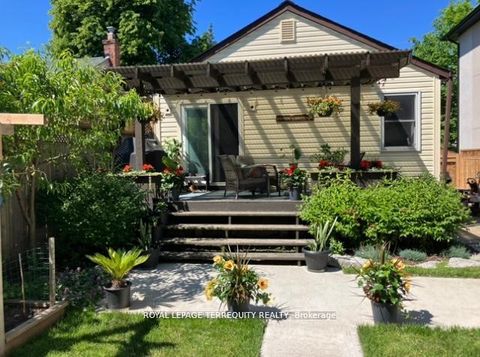 Photo 29 at 5 Acorn Avenue, City Centre West, Toronto