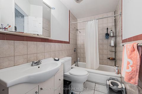 Photo 2 at 50 Collard Drive, King City, King