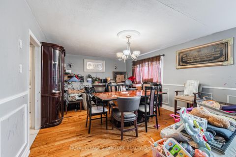 Photo 31 at 50 Collard Drive, King City, King