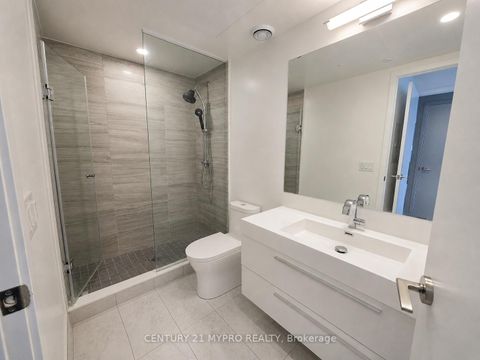 Photo 8 at 3409 - 39 Roehampton Avenue, Mount Pleasant West, Toronto