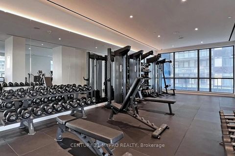 Photo 12 at 3409 - 39 Roehampton Avenue, Mount Pleasant West, Toronto