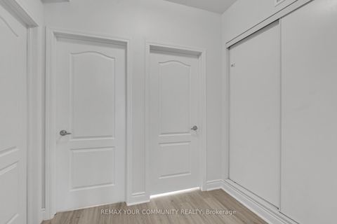 Photo 10 at 218 - 17 Coneflower Crescent, Branson, Toronto
