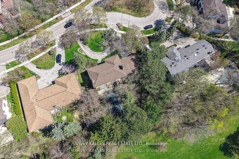 Photo 35 at 38 Fifeshire Road, Windfields, Toronto