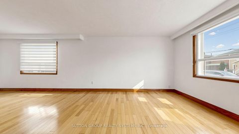 Photo 6 at 683 Old Weston Road, Pellam Park, Toronto